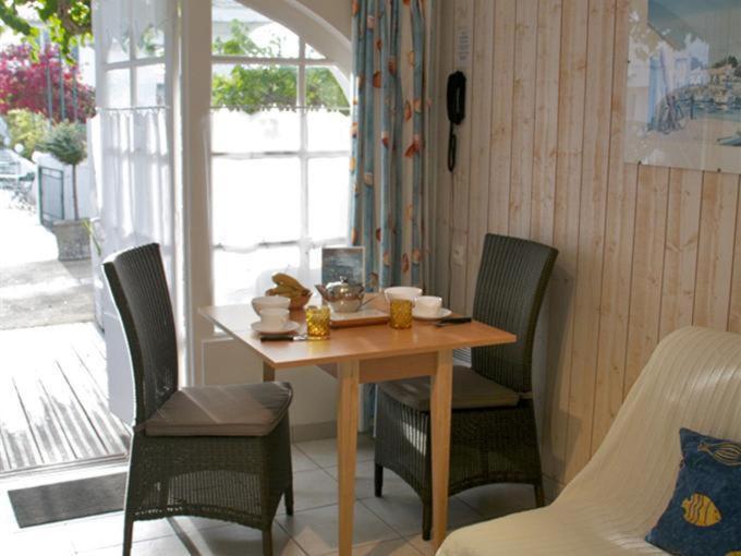 Locations De Vacances Le Clos Rhea Saint-Martin-de-Re Room photo